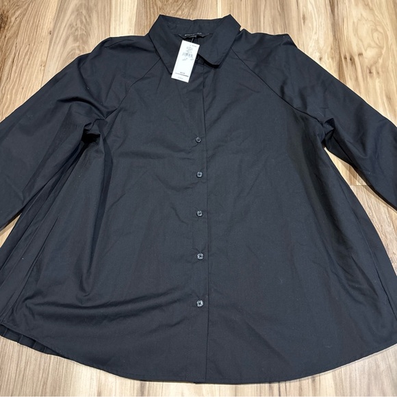 NWT Banana Republic Pleat-Back Poplin Shirt Size Med Black - Picture 3 of 10